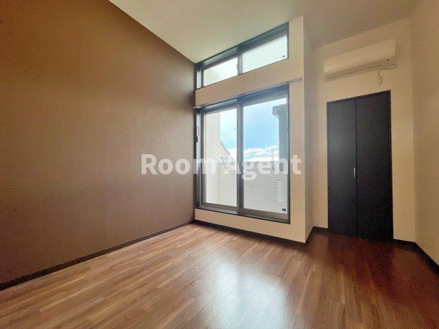 Creo Baker庄内通の内装