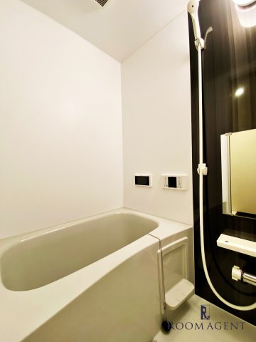 Creo Baker庄内通の浴室