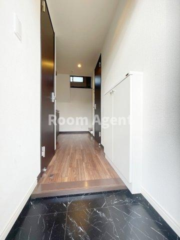 Creo Baker庄内通の玄関