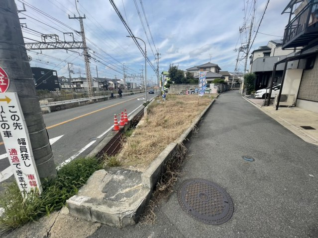 枚方市南中振　土地（建築条なし）の外観
