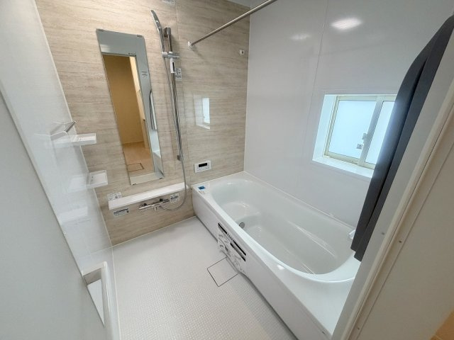 三郷市東町　新築戸建　全1棟の浴室|追焚・浴室乾燥機付きの快適な一坪バス