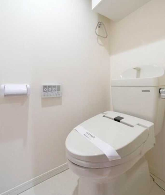 ウェルスクエアイズム三軒茶屋SOUTH　敷金0　ネット無料　オートロックのトイレ