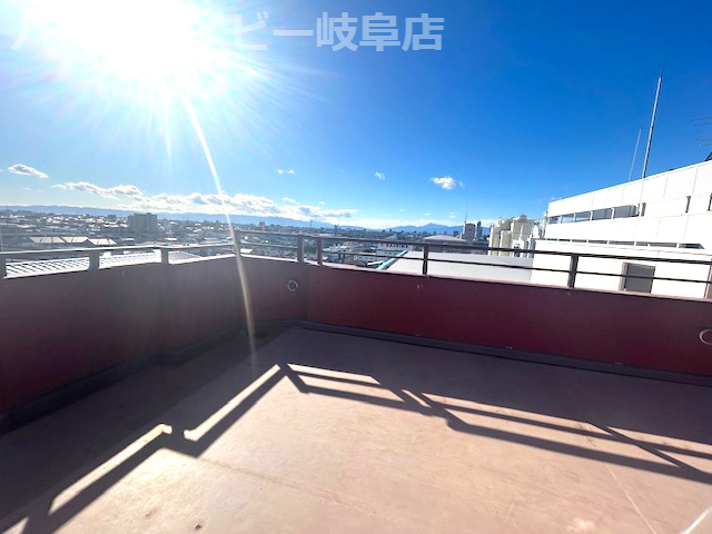 【バルコニー】の画像