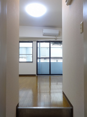 【玄関】 | メインステージ大森町駅前