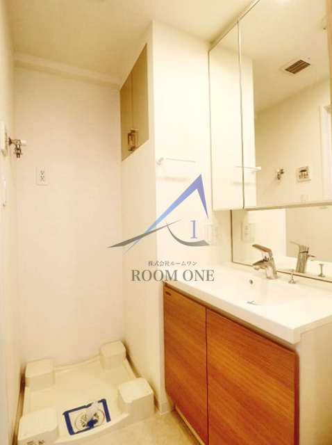 プレール・ドゥーク門前仲町Ⅱの設備|洗濯機置き場です。