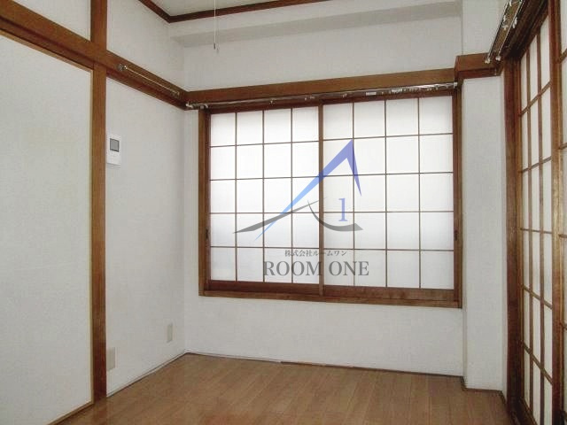 秋田ハイツの居間・リビング|洋室のお部屋です。