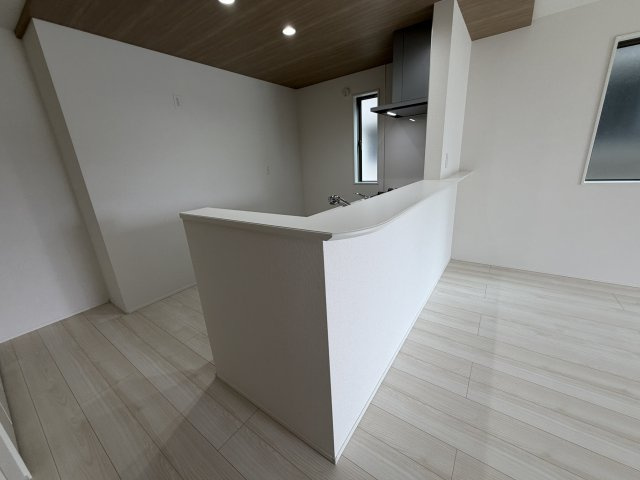 《仲介手数料無料》久喜市青葉３丁目5-5新築一戸建てグラファーレのキッチン