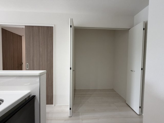 《仲介手数料無料》久喜市青葉３丁目5-5新築一戸建てグラファーレの収納