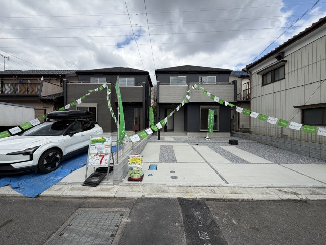 《仲介手数料無料》久喜市青葉３丁目5-5新築一戸建てグラファーレの外観