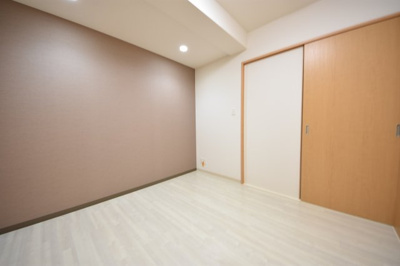 【洋室】 |  L・Isobe三宮