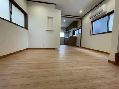 【居間・リビング】 | 六実７丁目貸家