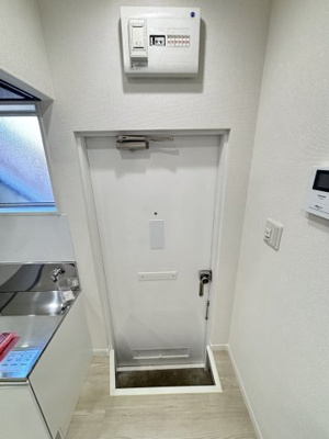 【玄関】 | 青葉町ハイツ | 退去前の為、前回募集時の写真です。