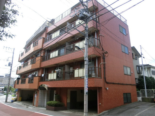 三浦ビルの外観|バルコニー側は解放感あります。