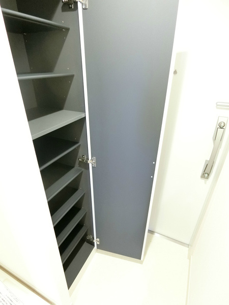 リブリ・アヴニールの収納|別部屋の写真です