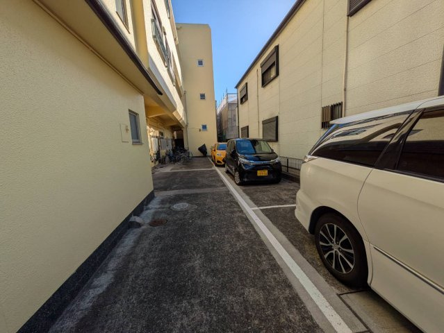 吉田マンションの駐車場