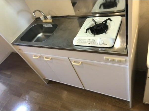 シャルマン上ノ宮のキッチン