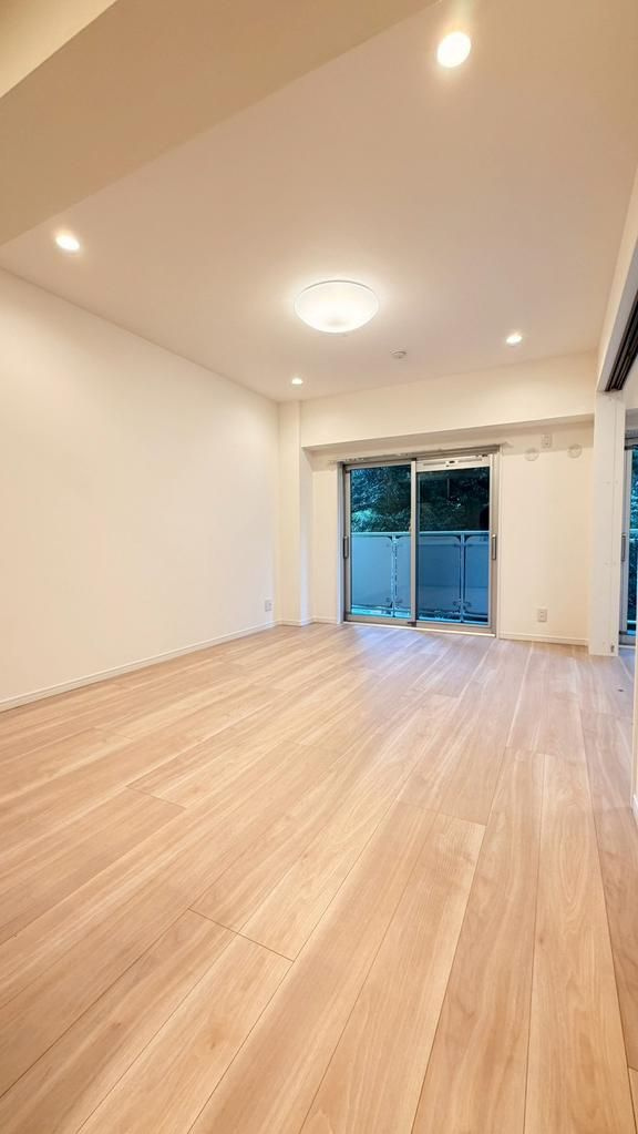 パシフィック馬事公苑前２号棟の居間・リビング