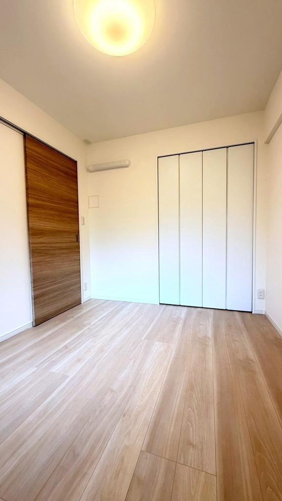 パシフィック馬事公苑前２号棟の洋室