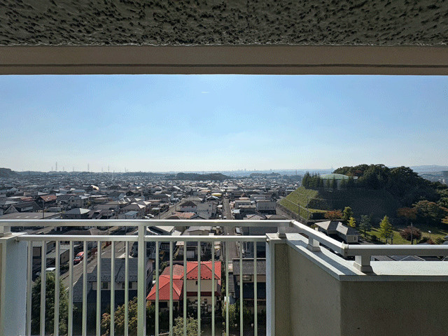 向陽台サニーハイツのバルコニー