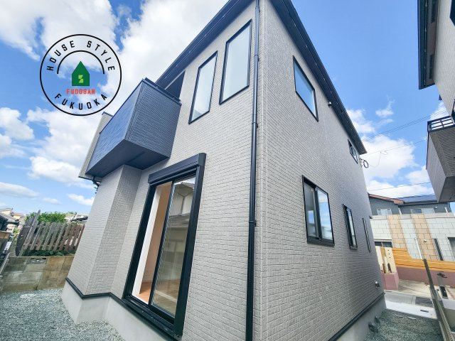 福岡市東区高美台3丁目第2-2棟（1号棟）の外観|デザイン性のある外観です。