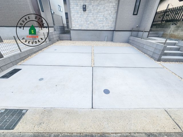 福岡市東区高美台3丁目第2-2棟（1号棟）の駐車場|駐車場になります。