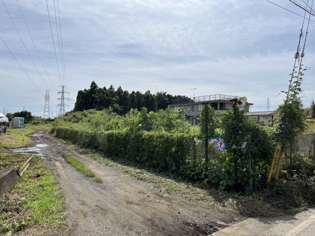 資材置き場・駐車場用地　日高市田波目