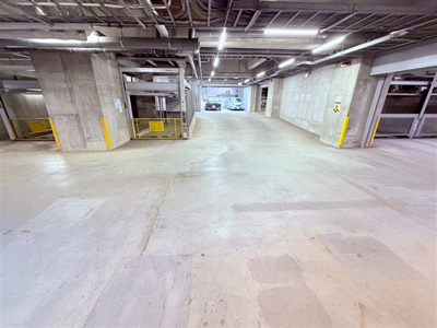 【駐車場】 | 横浜公園通り弐番館