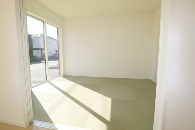 矢吹町東郷第3　　　1号棟　　　善郷小学校、矢吹中学区の和室