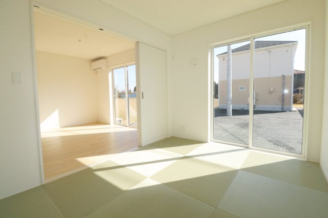 矢吹町東郷第3　　　1号棟　　　善郷小学校、矢吹中学区の和室