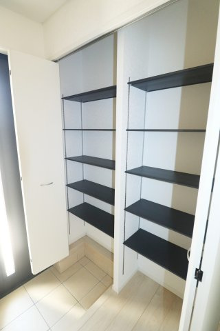 矢吹町東郷第3　　　1号棟　　　善郷小学校、矢吹中学区の収納