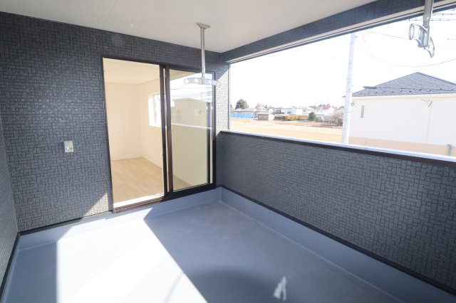 矢吹町東郷第3　　　1号棟　　　善郷小学校、矢吹中学区のバルコニー