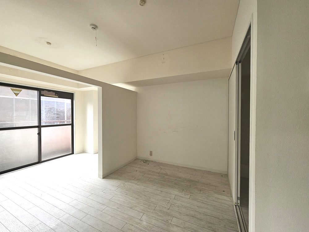 ユニパリス柏駅前の居間・リビング