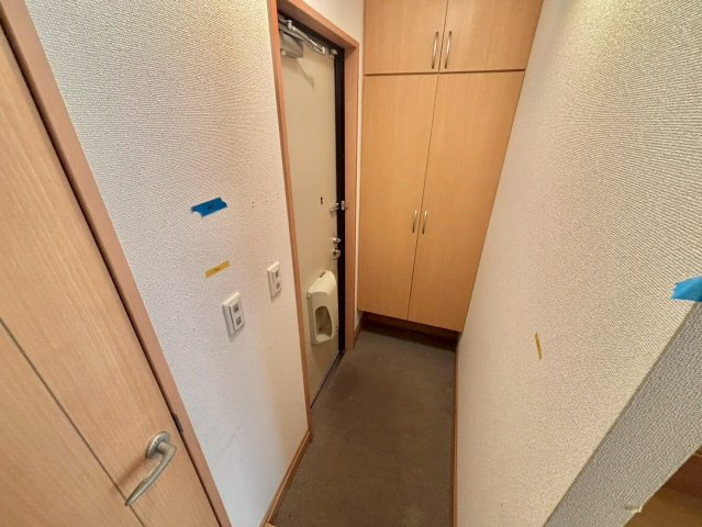 エルシオン竹ヶ花の玄関