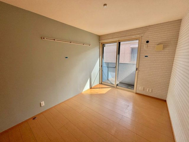 エルシオン竹ヶ花の洋室