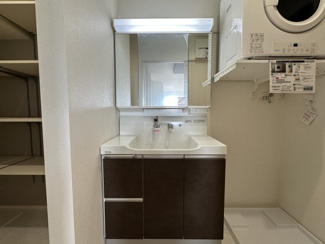 明石市朝霧南町３丁目新築戸建３号地の独立洗面台