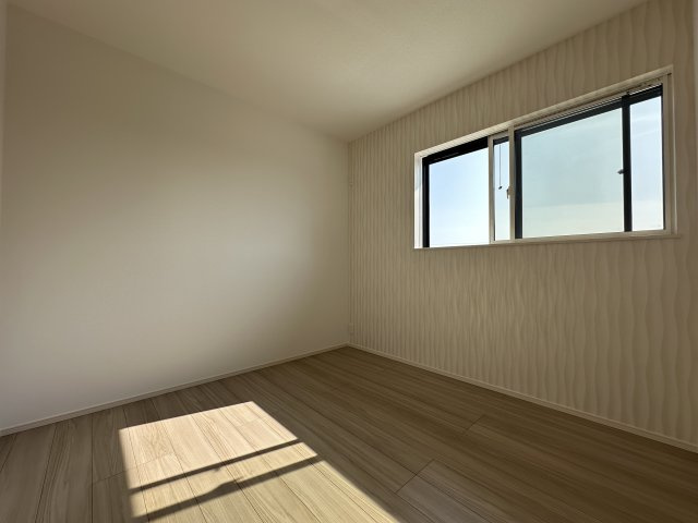 明石市朝霧南町３丁目新築戸建３号地の洋室
