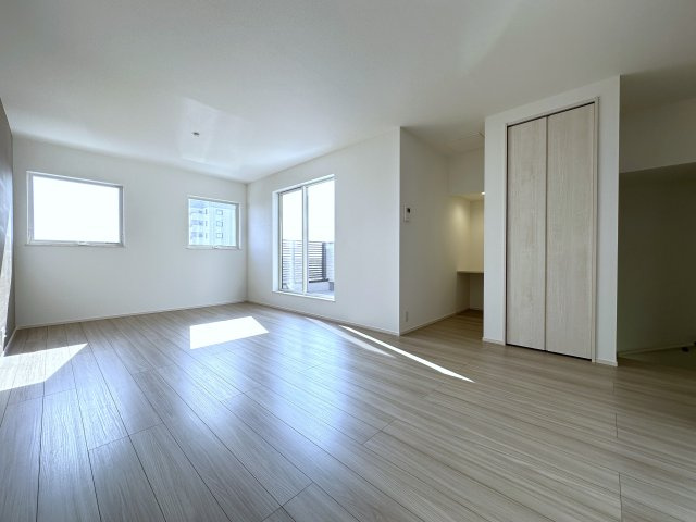 明石市朝霧南町３丁目新築戸建３号地の居間・リビング