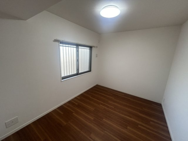 レガーロ旭町の居間・リビング