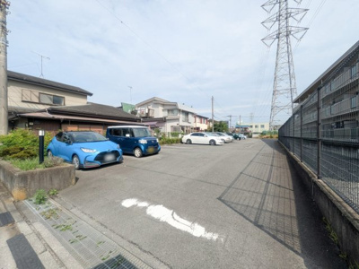 【駐車場】 | コーラルリーフ志木 | 駐車場完備です