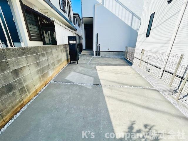 茅ヶ崎市松が丘2丁目　新築戸建　1号棟の駐車場|駐車スペース◇