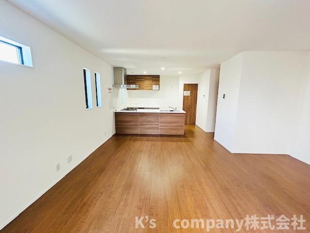 茅ヶ崎市松が丘2丁目　新築戸建　1号棟の駐車場|2025.11.28撮影◇