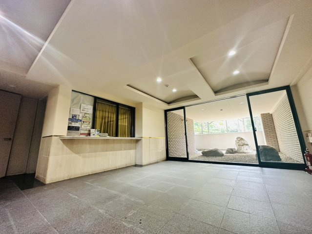 グランディア緑丘のロビー
