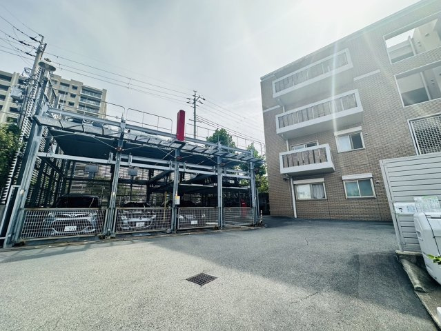 グランディア緑丘の周辺