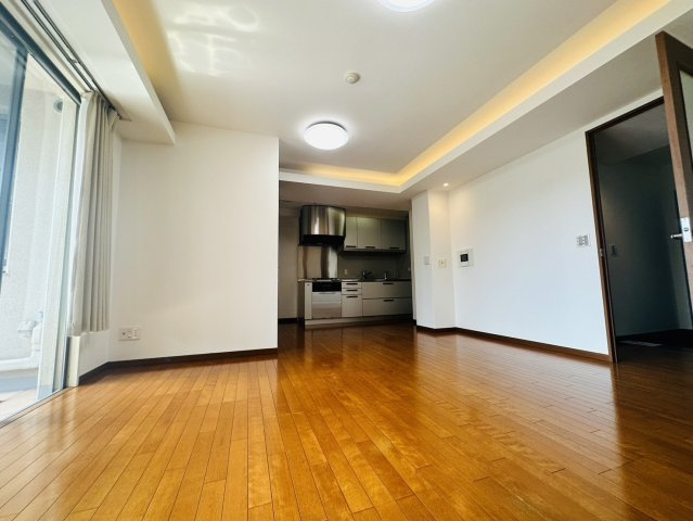 グランディア緑丘の居間・リビング