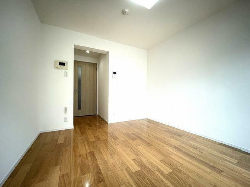 世田谷さくら荘　角部屋　南向き　宅配BOXの内装