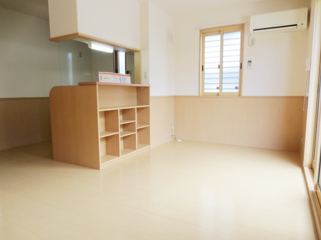 ベルコートⅡの居間・リビング