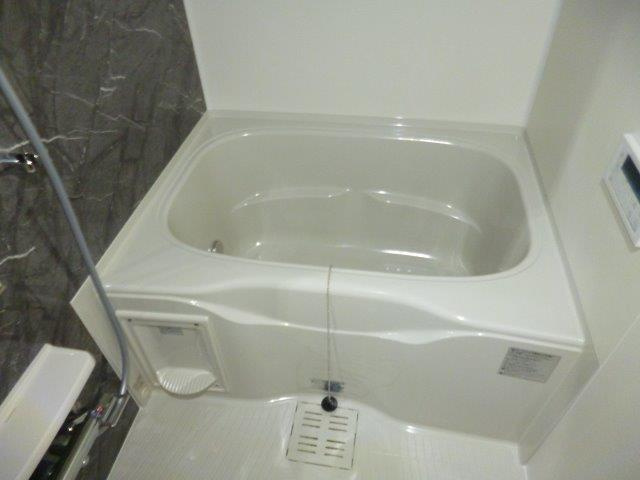 エムズガーデンBの玄関