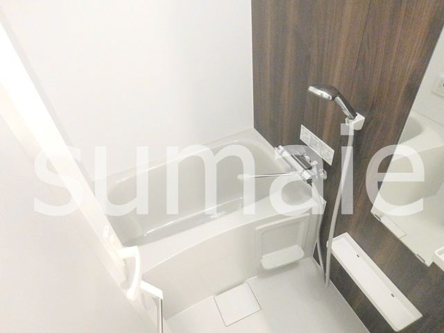 ラフィスタ新小岩Ⅲの浴室|バスルームです♪