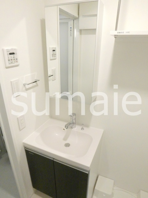 ラフィスタ新小岩Ⅲの洗面所|独立洗面台です♪