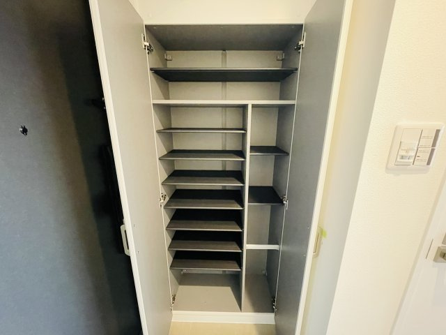 SYFORME SUMIYOSHI Ⅲの収納|※同タイプ802号室のお写真です